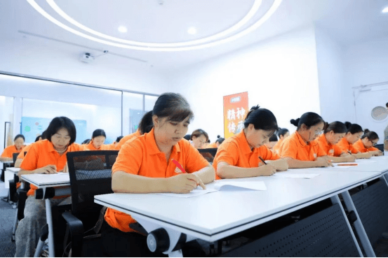 重塑家庭服务生态,树立行业新标杆